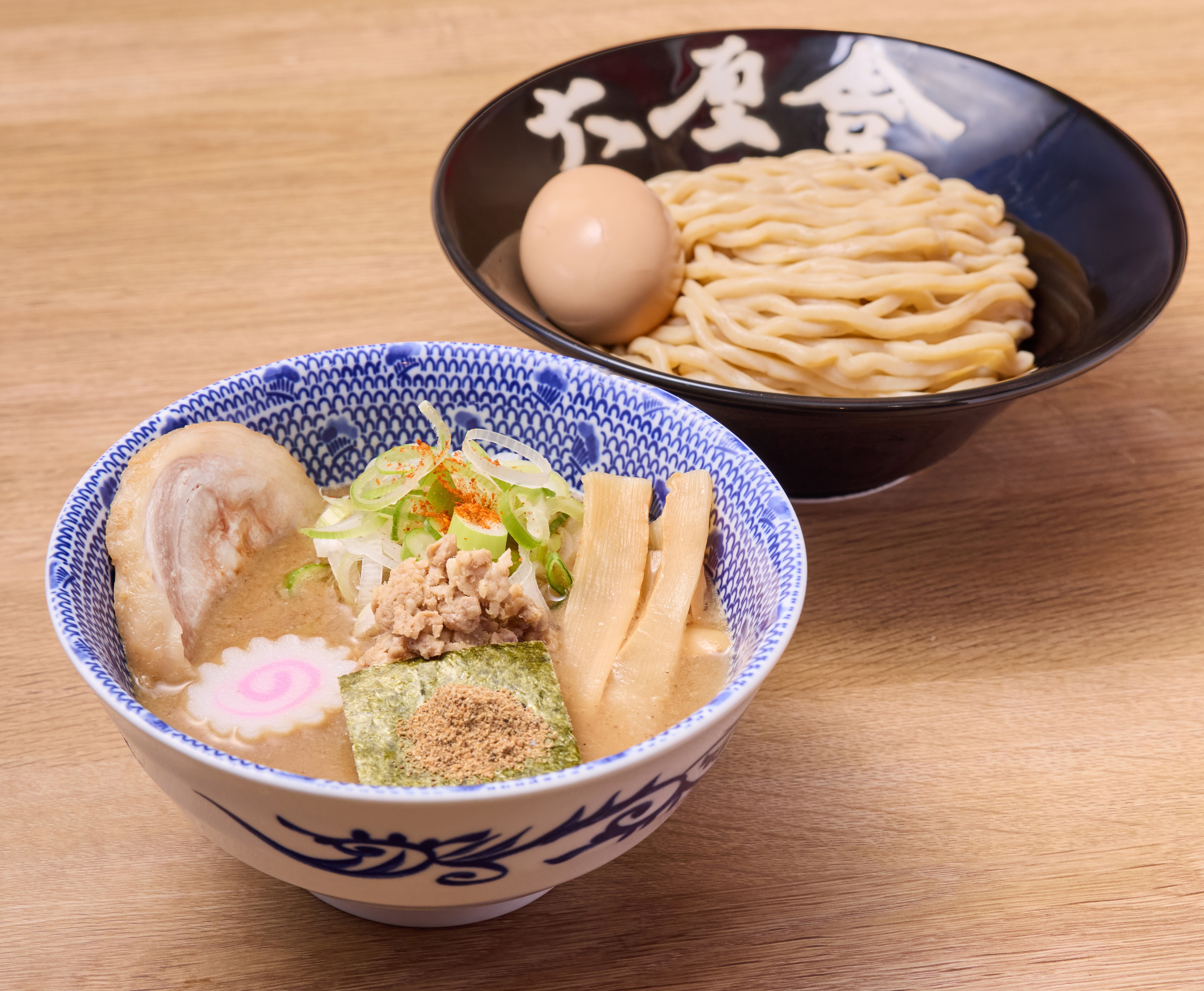 公式】六厘舎 東京ラーメンストリート店 店舗詳細｜松富士食品