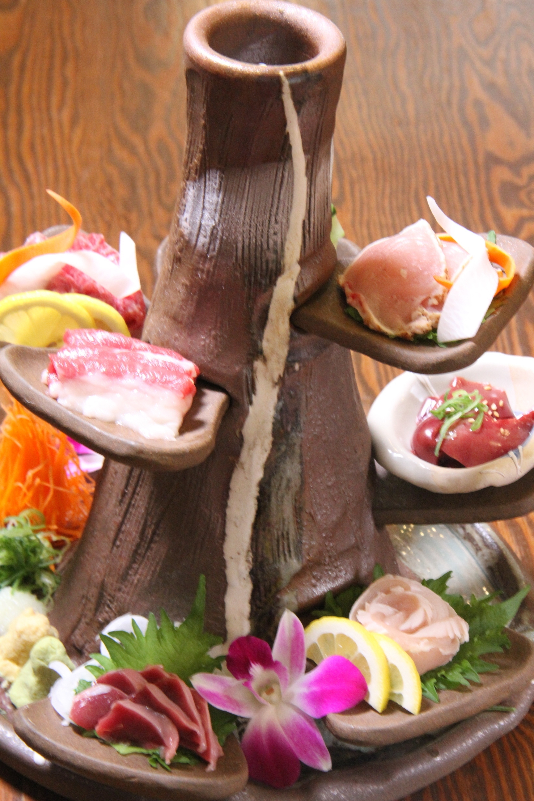 純国産馬刺しと朝引き鶏 にほんいち 大阪堺筋本町店　お料理３